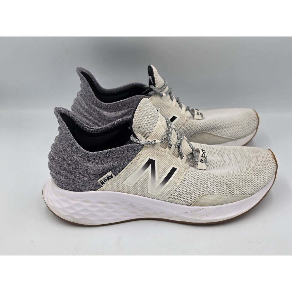 New Balance Fresh Foam Roav Running Shoes Womens White Gray Sneakers Size 8.5